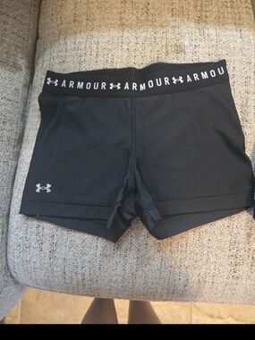 4 Pack Under Armour Black Women's Bike Shorts with Branded Waistband
